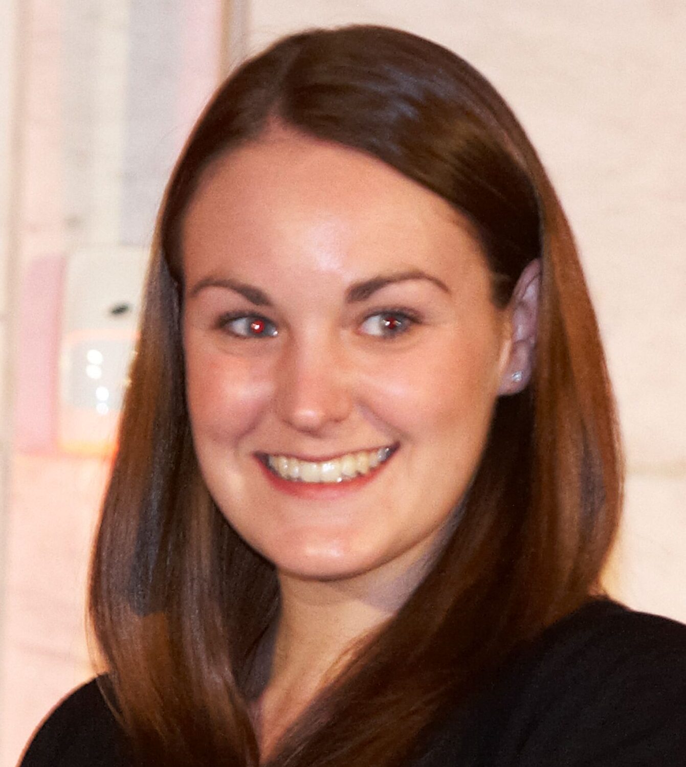 Emily Cummins - 2010 Oslo Business for Peace Award Honouree