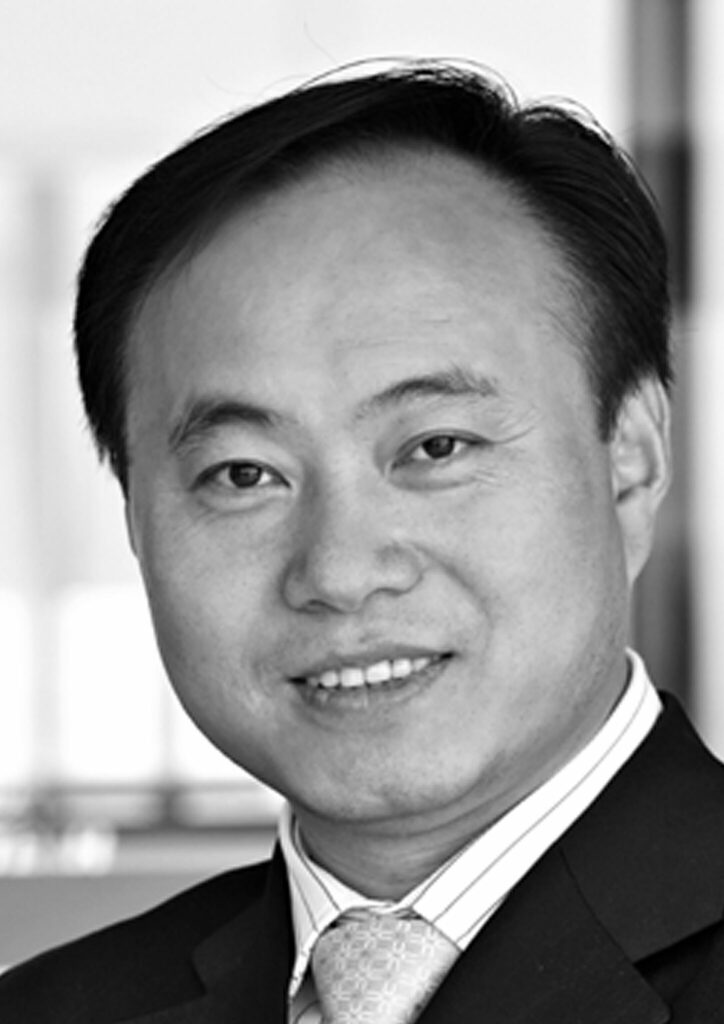 Zhengrong Shi - 2009 Oslo Business for Peace Award Honouree